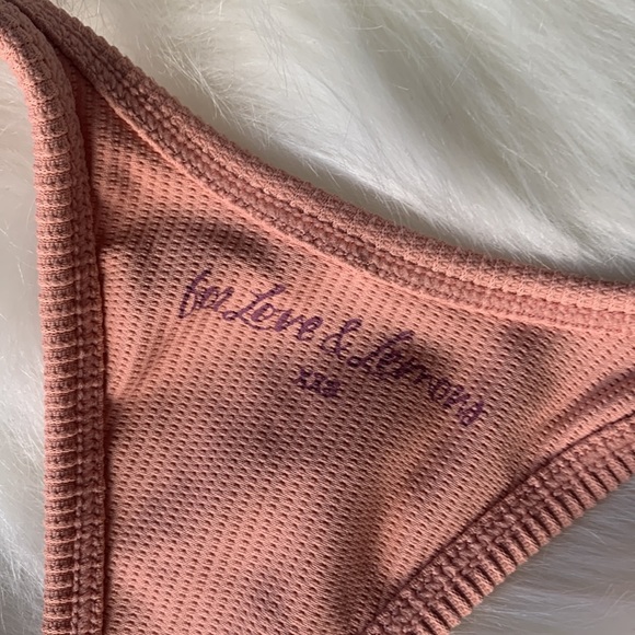 FOR LOVE & LEMONS | Bralette Bra Intimates Top Everyday Mauve Peach - Picture 4 of 11